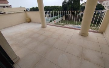 Property slide 16