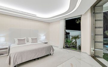 Property slide 20