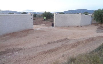 Property slide 25