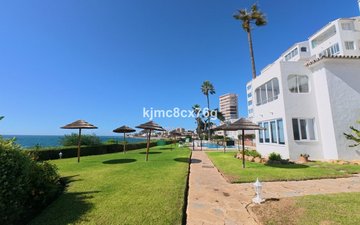 Property slide 32