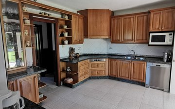 Property slide 21