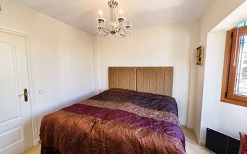 Property slide 30