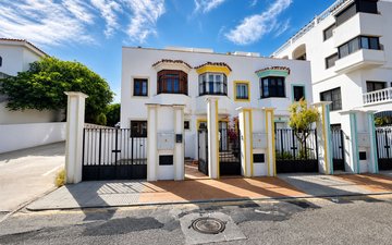 Property slide 46