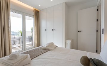 Property slide 21