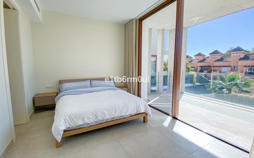 Property slide 14