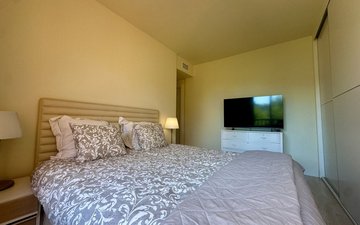 Property slide 14