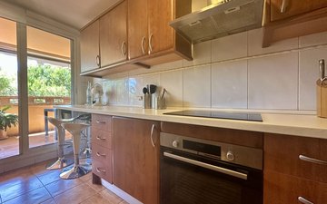 Property slide 17