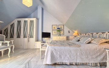 Property slide 29