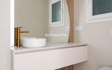 Property slide 20