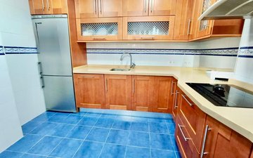 Property slide 10