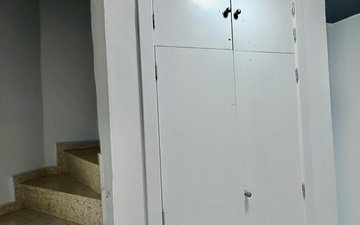 Property slide 25