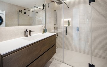 Property slide 31