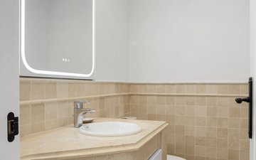 Property slide 19