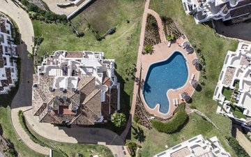 Property slide 32
