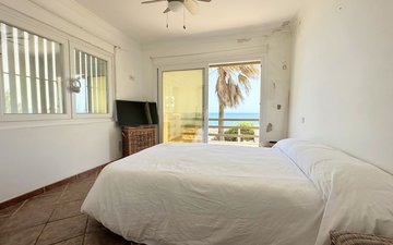 Property slide 20