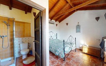 Property slide 16