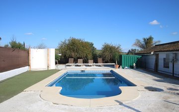 Property slide 35