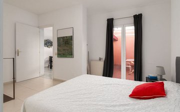 Property slide 14