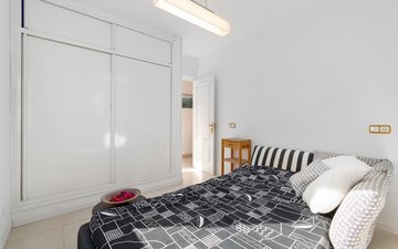 Property slide 22