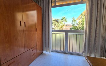 Property slide 31
