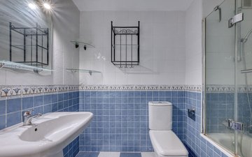 Property slide 18
