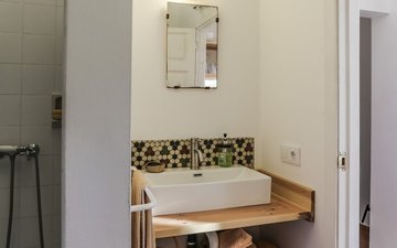 Property slide 23