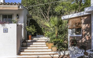 Property slide 25