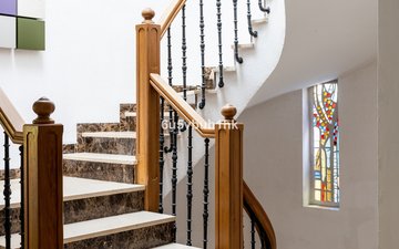 Property slide 21