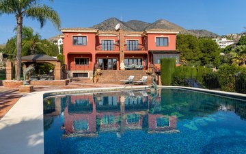 Property slide 1