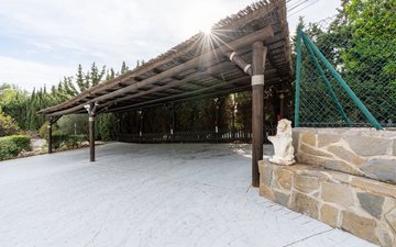 Property slide 42