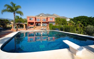 Property slide 51