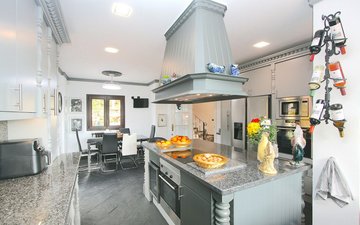 Property slide 8