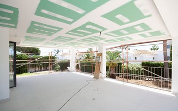 Property slide 4