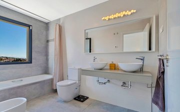 Property slide 16