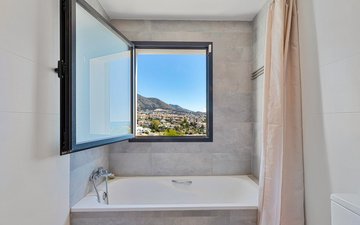 Property slide 17