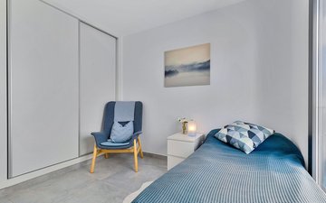 Property slide 24