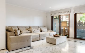 Property slide 10