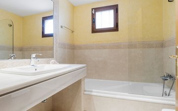 Property slide 21