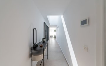 Property slide 7