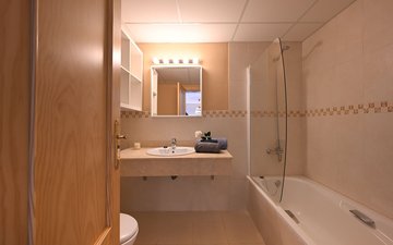 Property slide 19