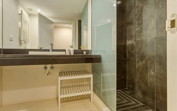 Property slide 17