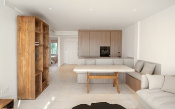 Property slide 20