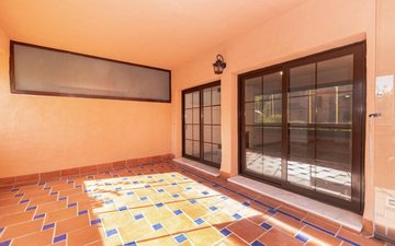 Property slide 19