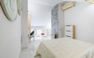 Property slide 33