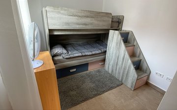 Property slide 16