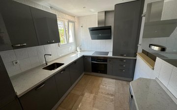 Property slide 7