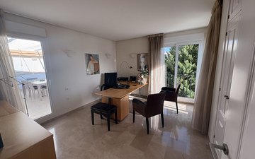 Property slide 17