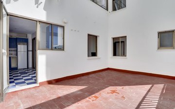 Property slide 14