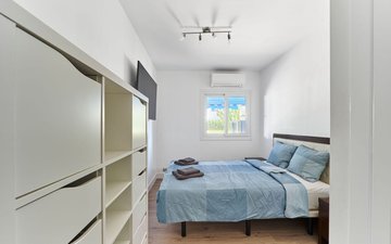 Property slide 11