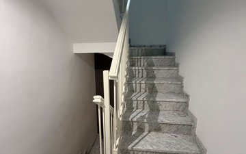 Property slide 22